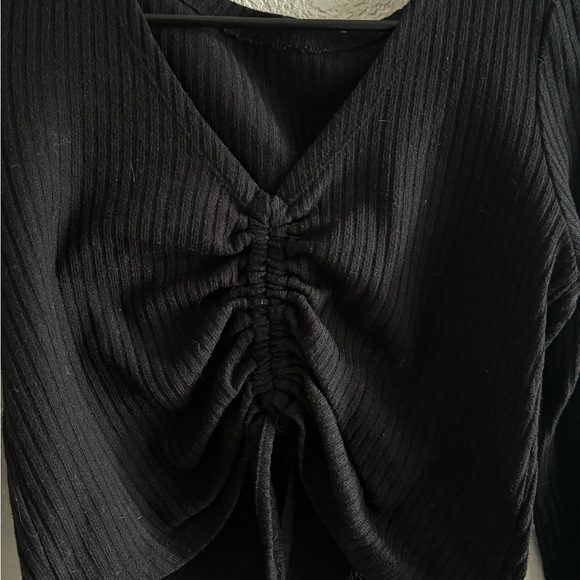 Black Ruched Long Sleeve Top - Picture 2 of 4